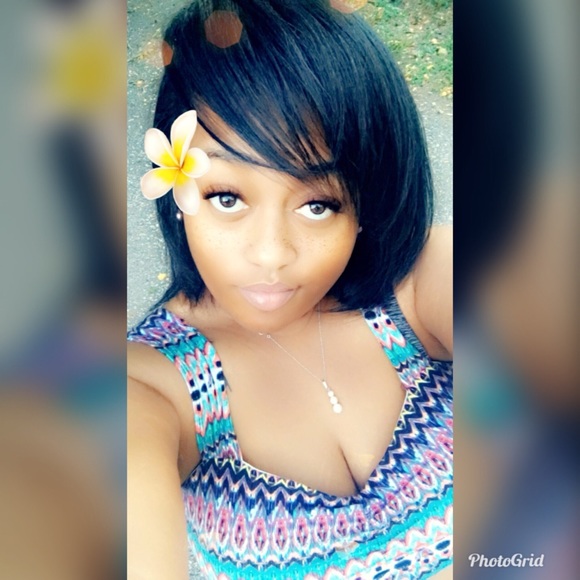 Meet your Posher, Brandi - Picture 1 of 1